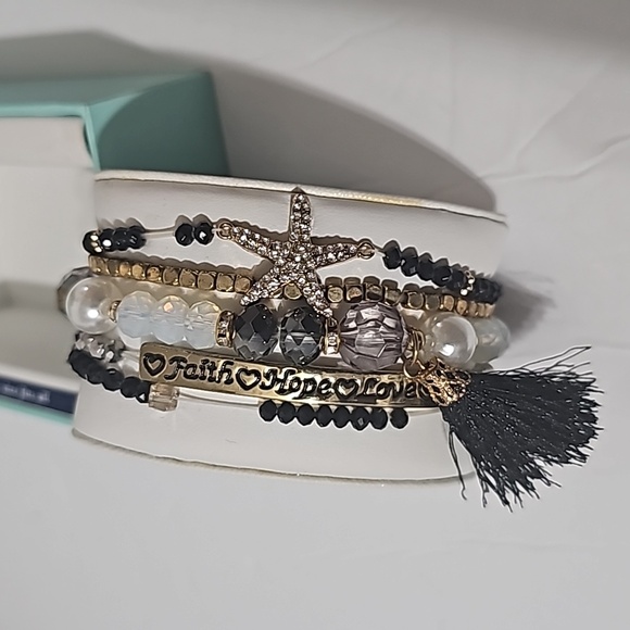 LOVITA STRETCH BRACELETS - Picture 3 of 6